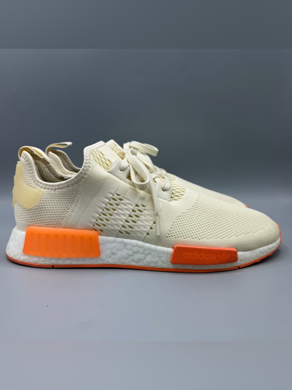 Adidas NMD R1 Boost Cream White/Screaming Orange FY5984 Mens Size 11 Worn Once